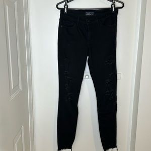 Abercrombie and Fitch super skinny black ripped denim size 25